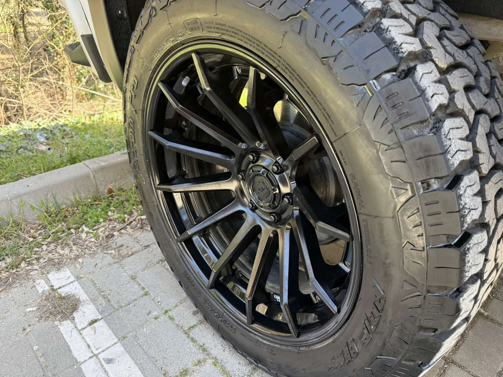 Chevrolet Silverado 5.3 V8 RST, снимка 8 - Автомобили и джипове - 54231382