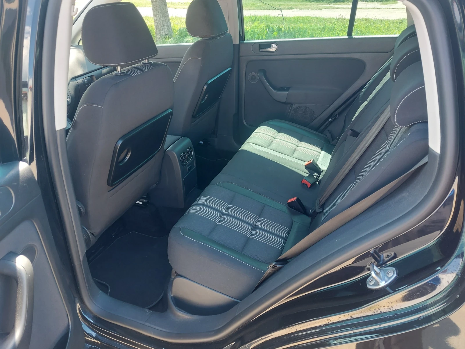 VW Golf Plus  Golf 6 + 2.0TDI, снимка 11 - Автомобили и джипове - 54578469