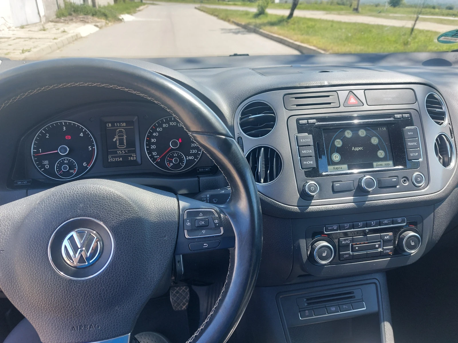 VW Golf Plus  Golf 6 + 2.0TDI, снимка 16 - Автомобили и джипове - 54578469
