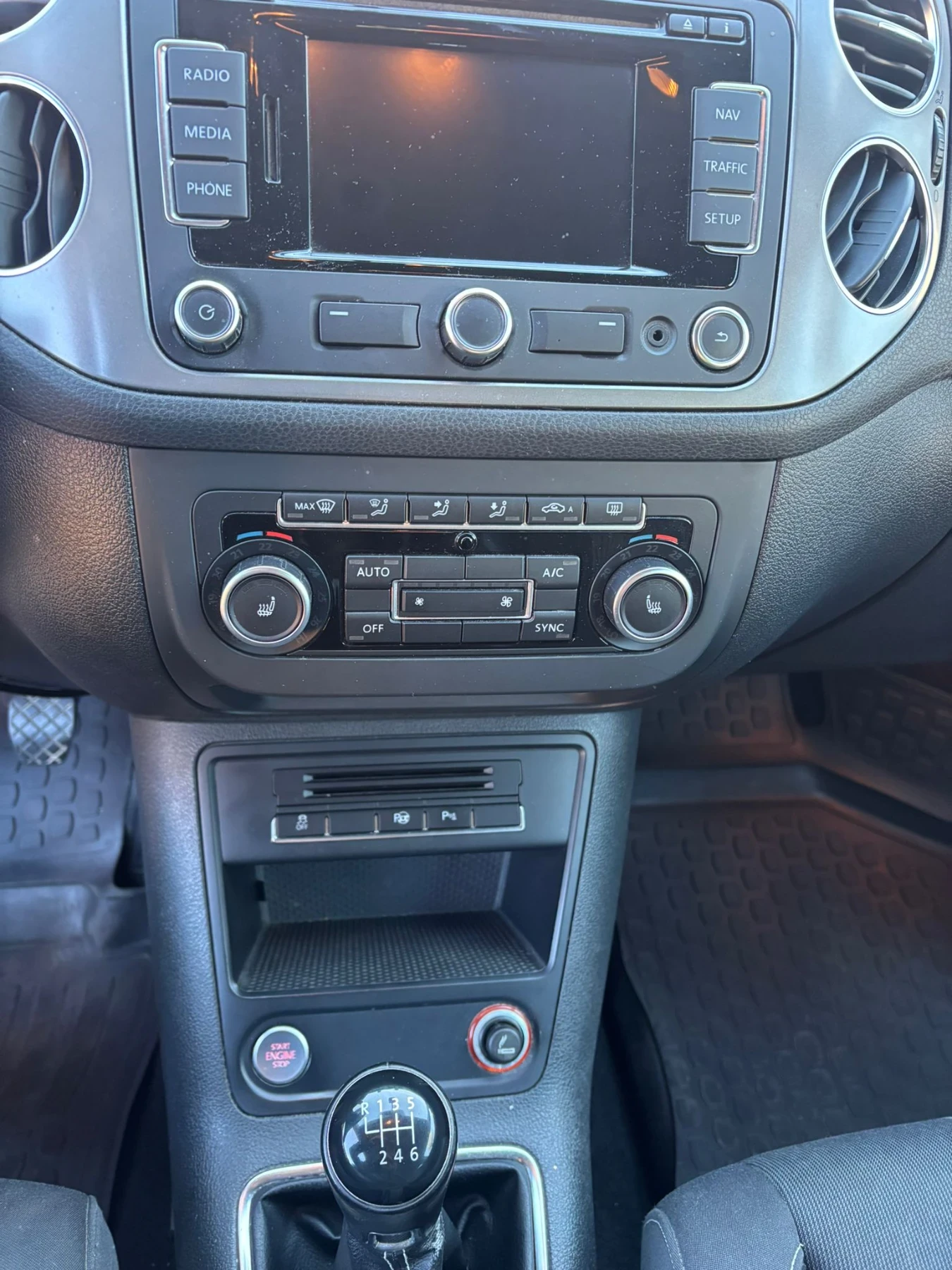 VW Golf Plus  Golf 6 + 2.0TDI, снимка 10 - Автомобили и джипове - 54578469