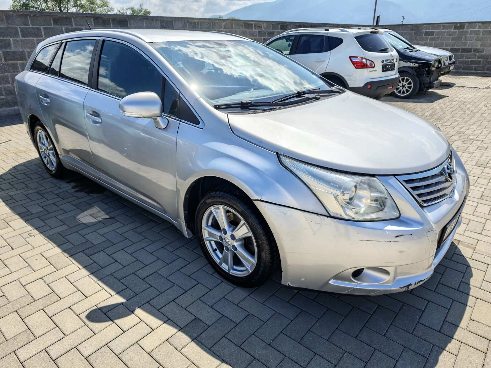 Toyota Avensis 1.8 i/ LPG