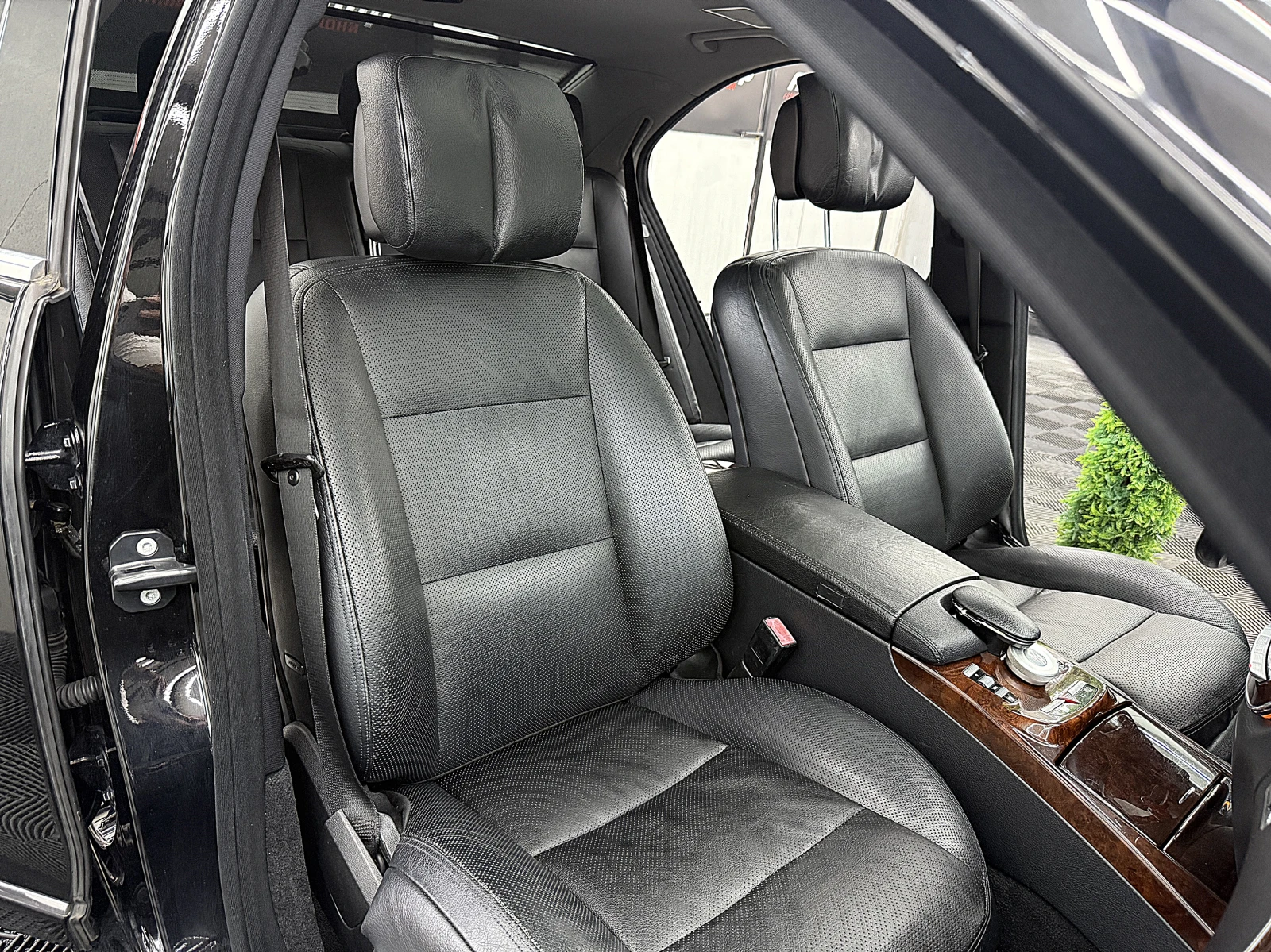 Mercedes-Benz S 350 4-matic//NAVI/FACE/ СОБСТВЕН ЛИЗИНГ, снимка 16 - Автомобили и джипове - 54712023