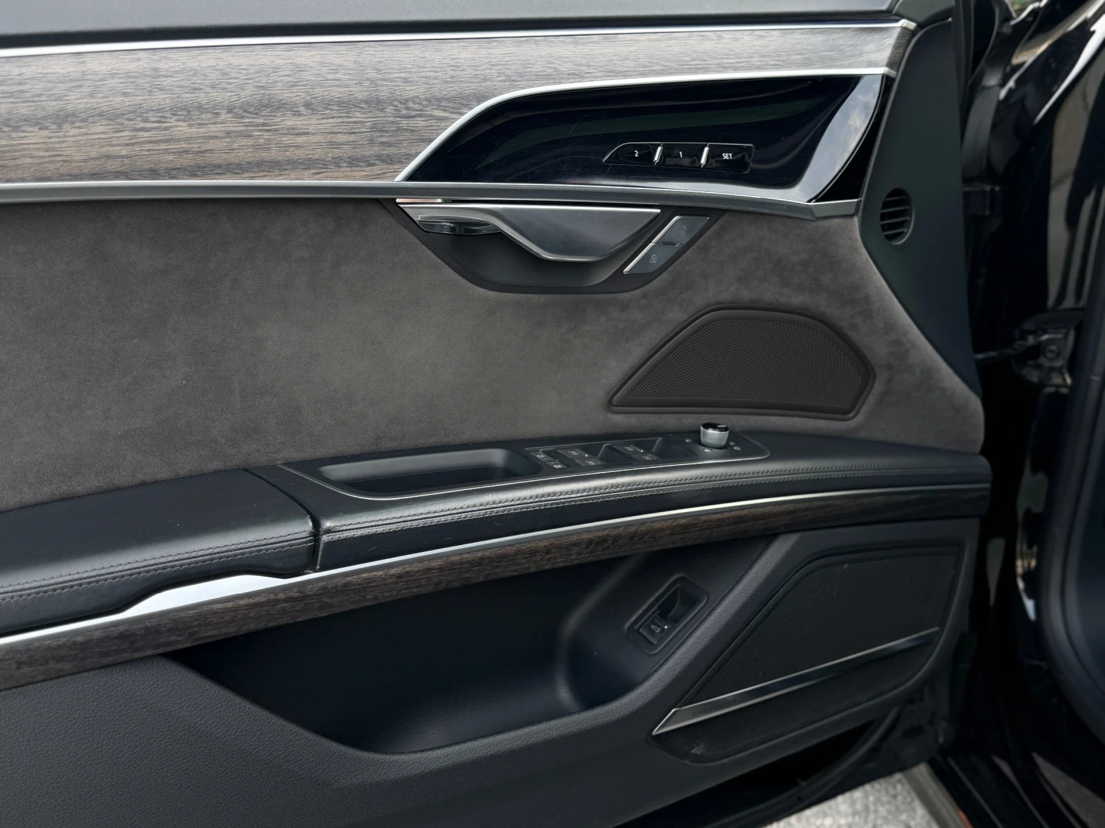 Audi A8 50 TDI | B&O | Sportpacket | Pano | Matrix | 360Ca, снимка 9 - Автомобили и джипове - 54753372