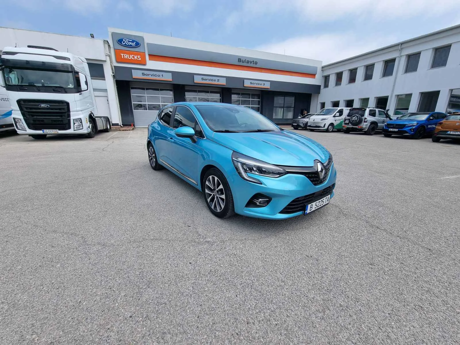 Renault Clio Tce 100 BVM5 S&S, снимка 3 - Автомобили и джипове - 54790683