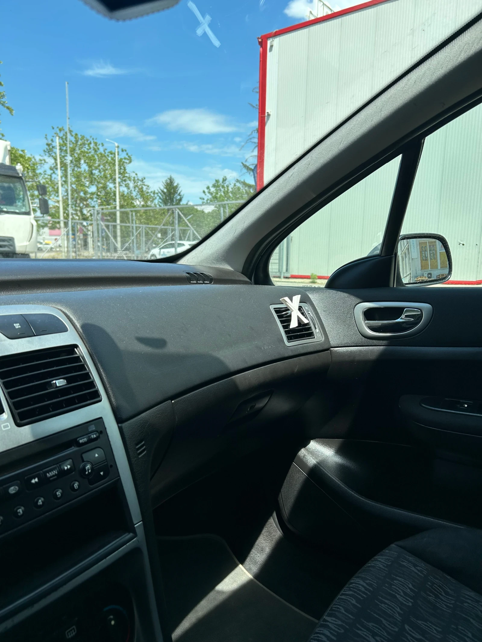 Peugeot 307 2.0HDI 110к.с, снимка 10 - Автомобили и джипове - 54829527