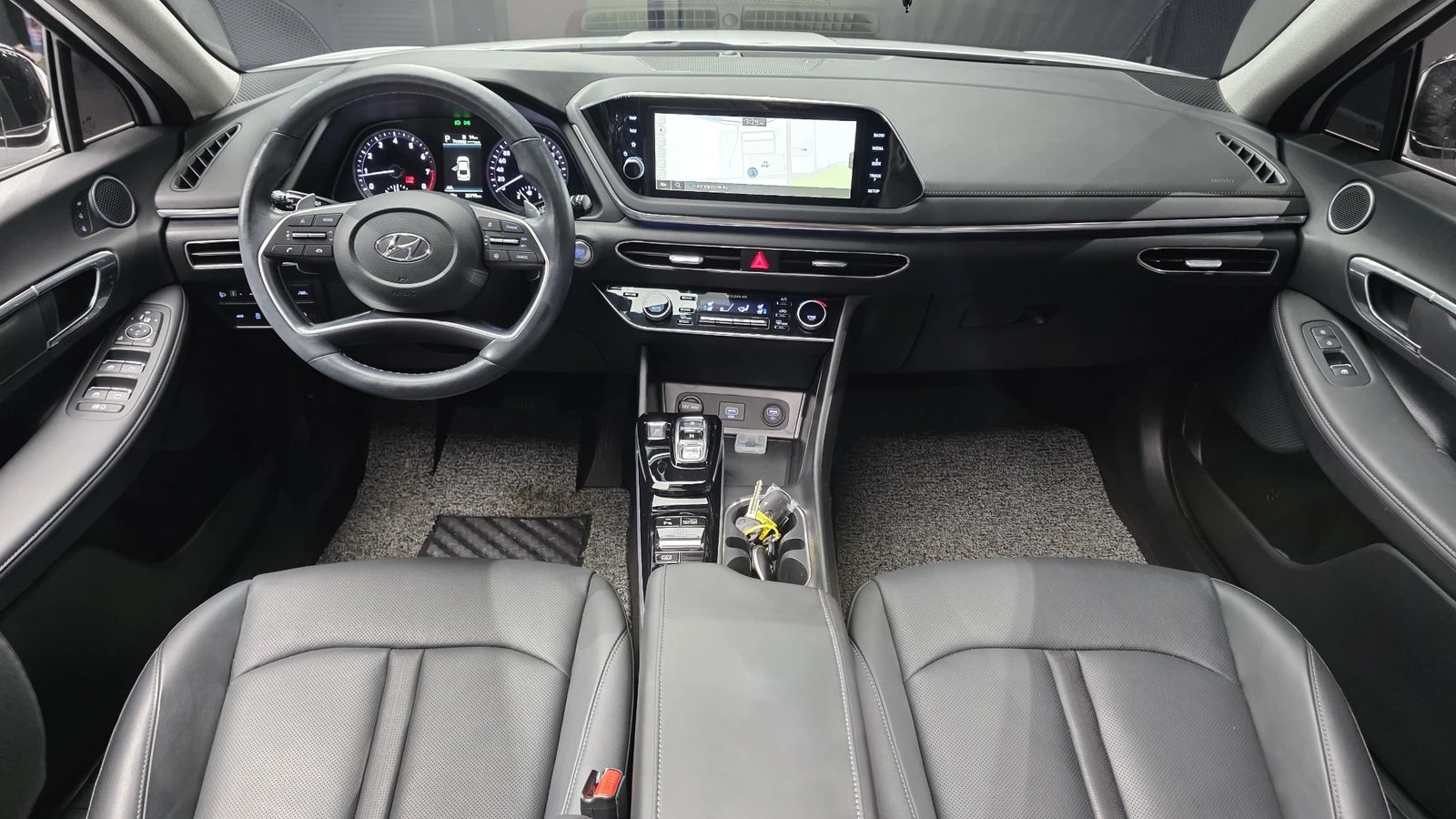 Hyundai Sonata 1.6T Premium Plus* BLIND SPOT* ЛЮК* КРАЙНА ЦЕНА, снимка 7 - Автомобили и джипове - 55243923