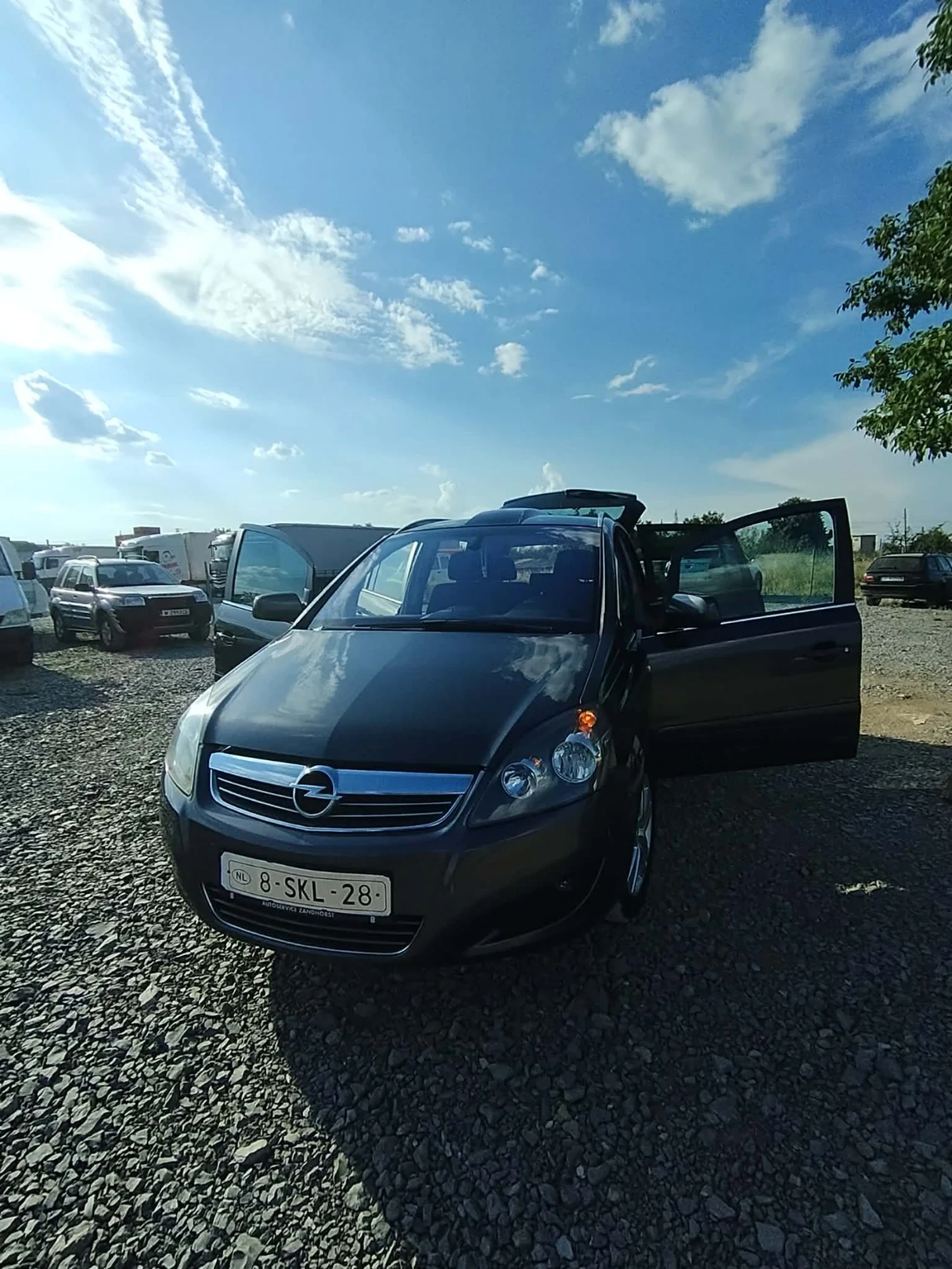 Opel Zafira, снимка 5 - Автомобили и джипове - 55331236