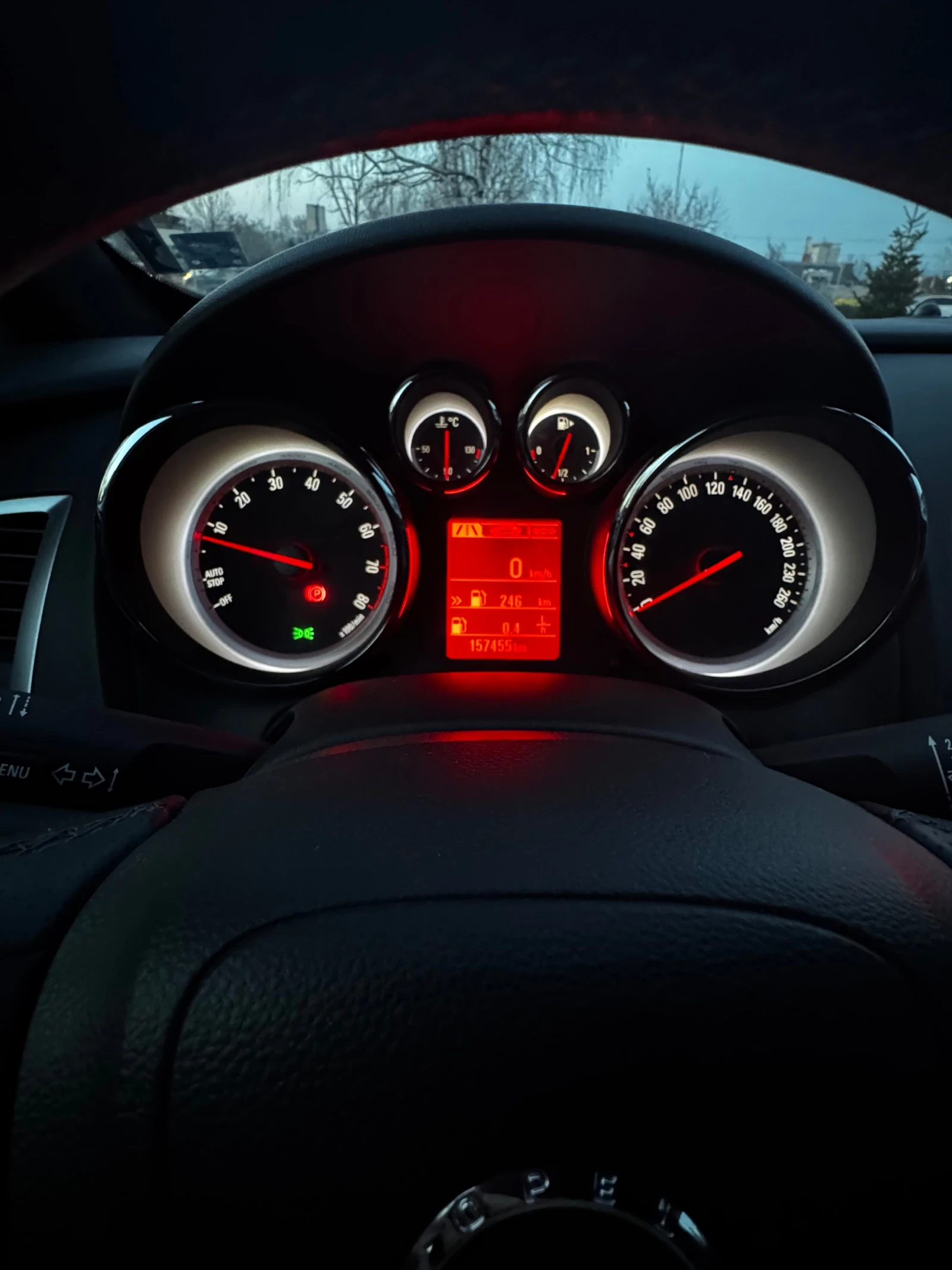 Opel Astra GTC 1.4 turbo, снимка 10 - Автомобили и джипове - 55584811