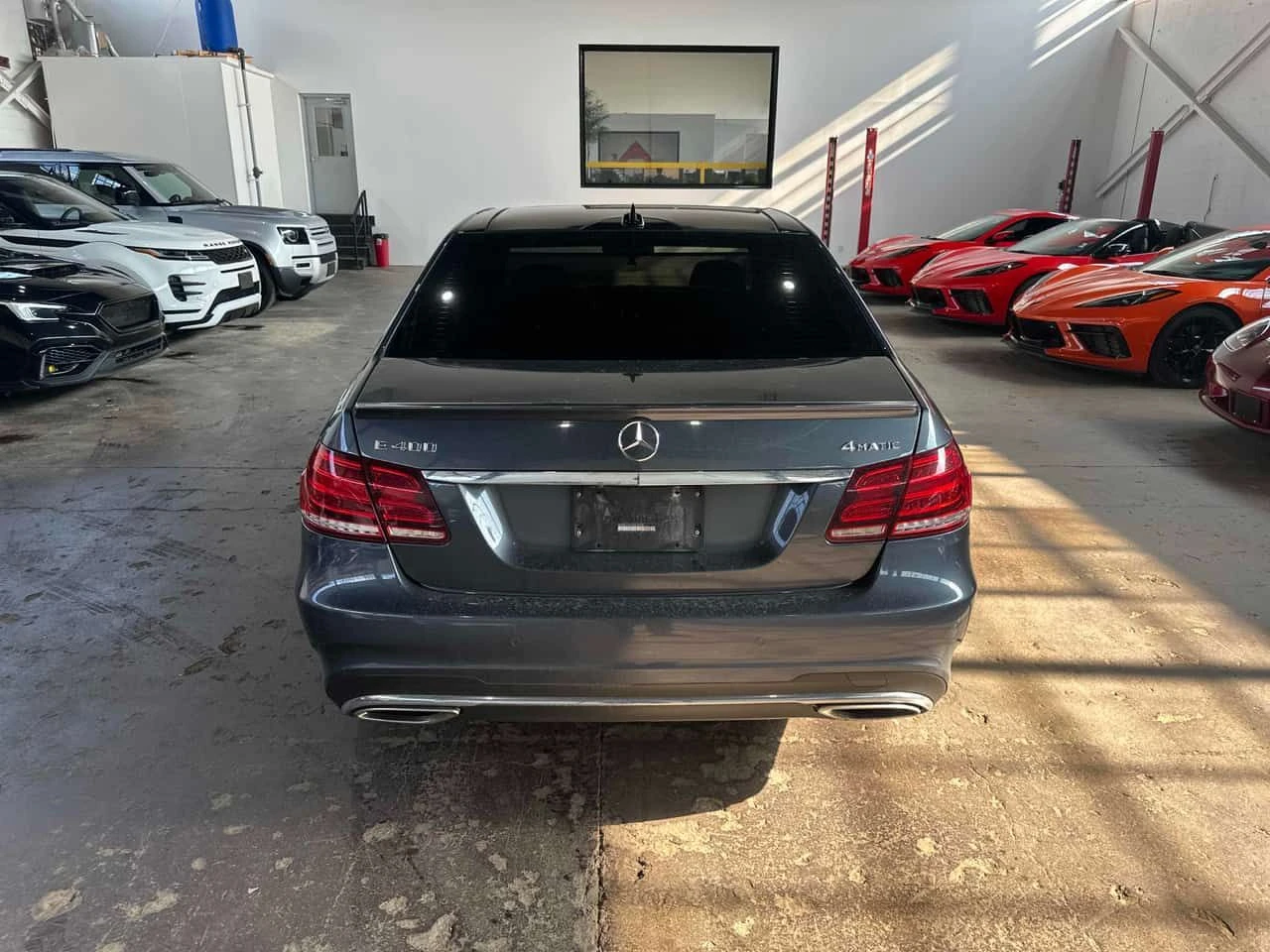 Mercedes-Benz E 400 * CARFAX * ЦЕНА ДО БГ, снимка 4 - Автомобили и джипове - 55694629