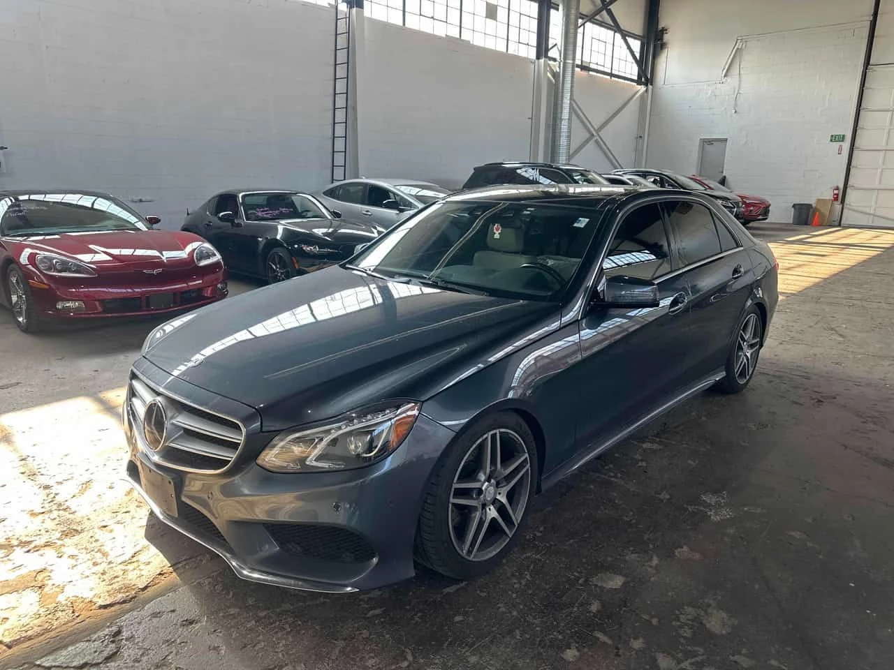 Mercedes-Benz E 400 * CARFAX * ЦЕНА ДО БГ