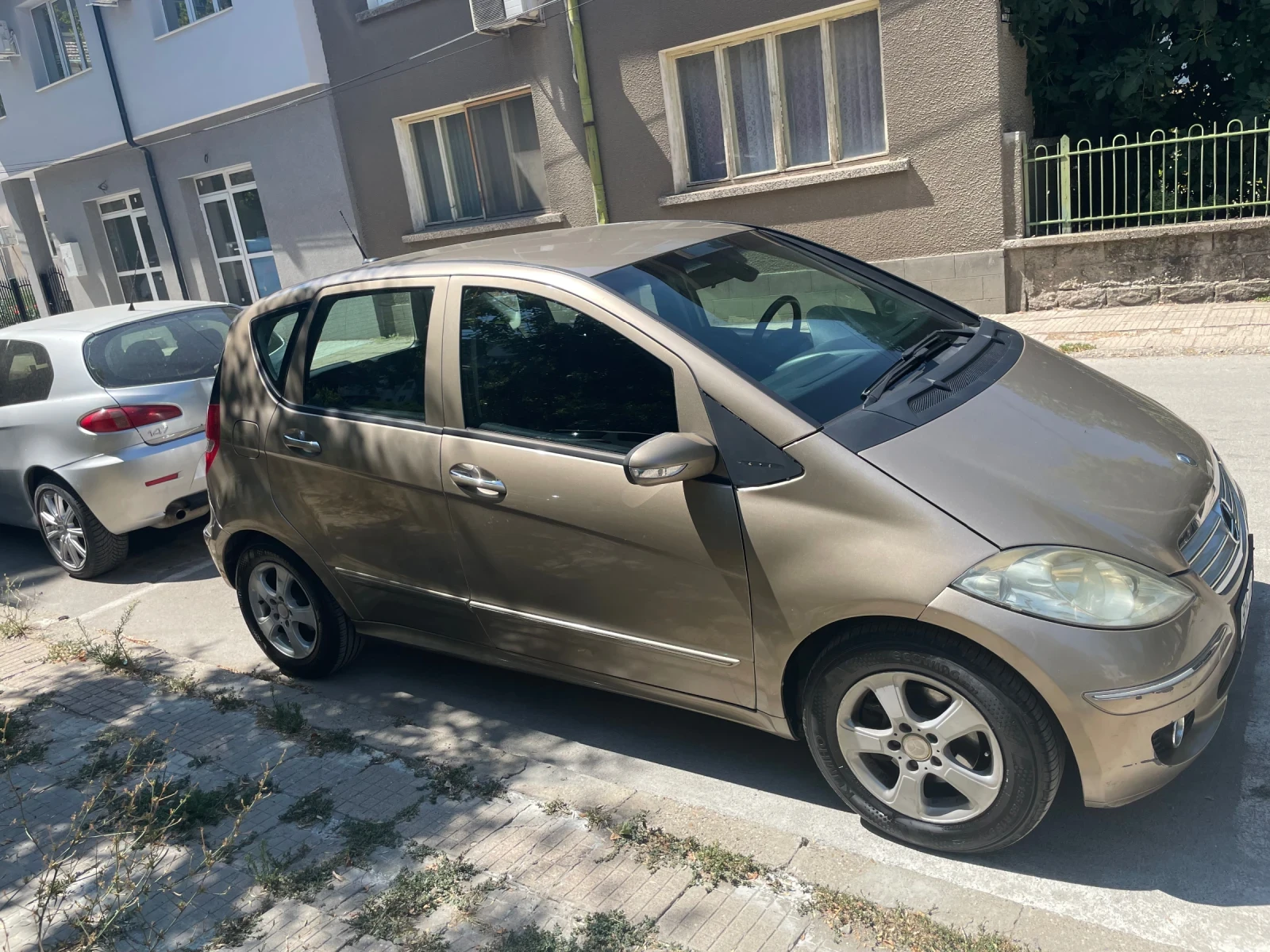 Mercedes-Benz A 180, снимка 3 - Автомобили и джипове - 55738585