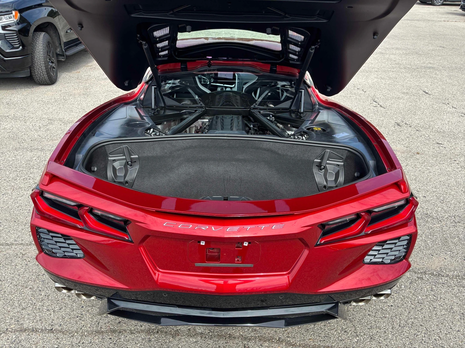 Chevrolet Corvette 2LT * CARFAX * АВТОКРЕДИТ БЕЗ ПЪРВОНАЧАЛНА ВНОСКА*, снимка 11 - Автомобили и джипове - 56112391