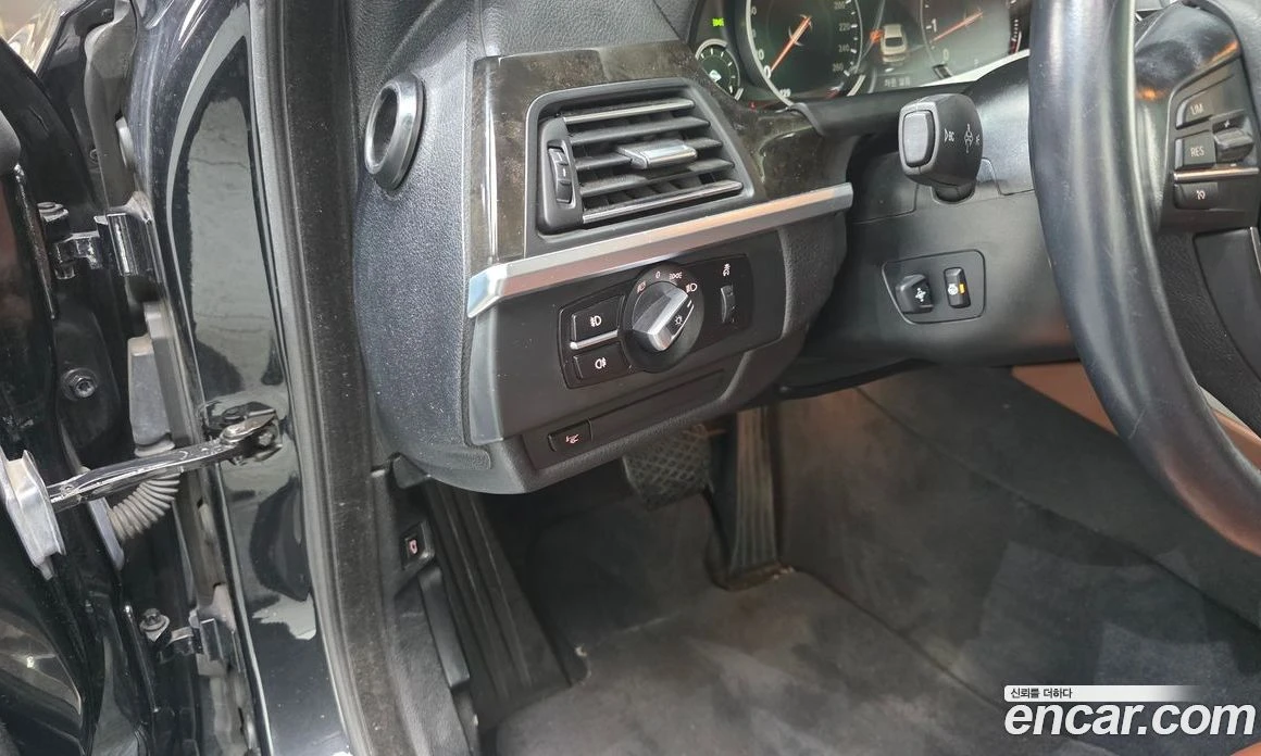 BMW 640 640i Gran Coupe, снимка 15 - Автомобили и джипове - 56157269