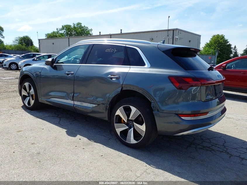 Audi E-Tron PRESTIGE* �����* ���������* ������* MATRIX* HEADUP | Mobile.bg � ����������� 3