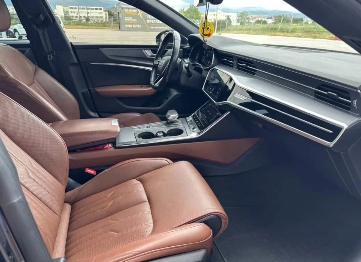 Audi A7, снимка 2 - Автомобили и джипове - 56645348