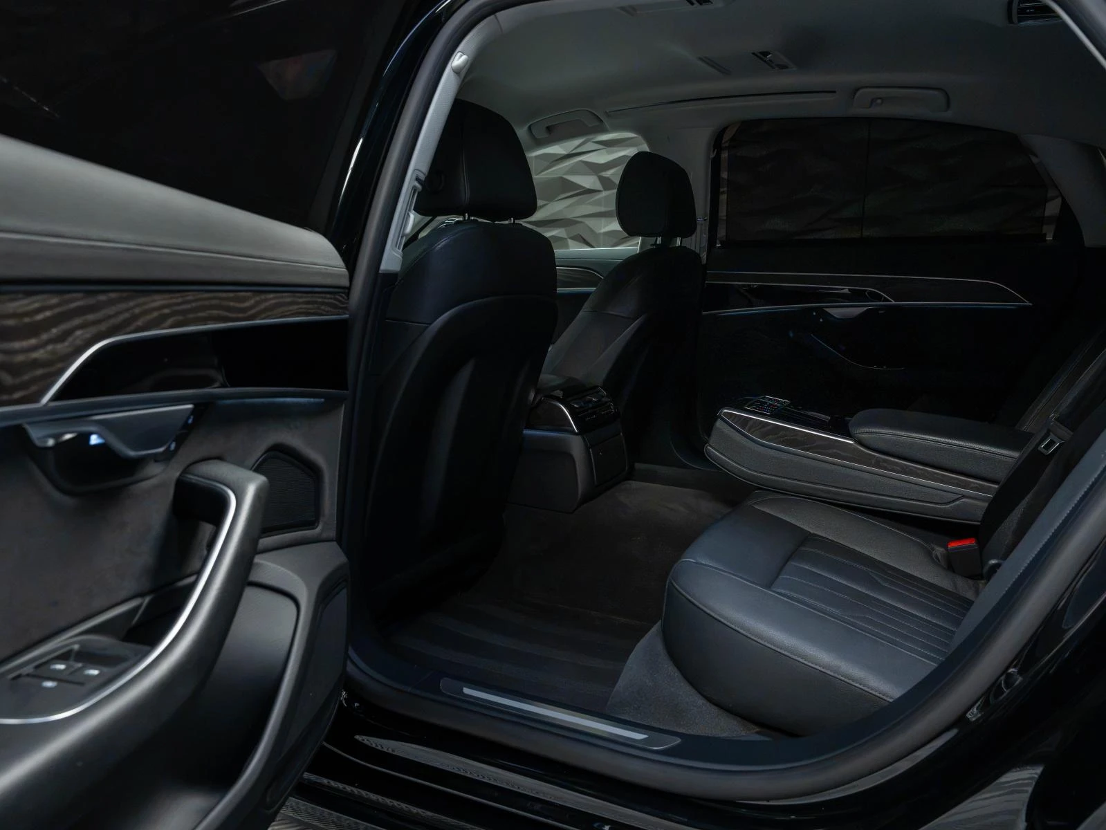Audi A8 QUATTRO* LONG* MATRIX* DRIVE SELECT* , снимка 9 - Автомобили и джипове - 56713777