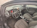 Opel Astra Автоматик,навигация,165к.с.,перфектна - изображение 7