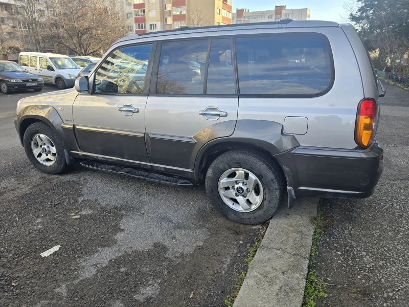 Hyundai Terracan, снимка 2 - Автомобили и джипове - 48832551