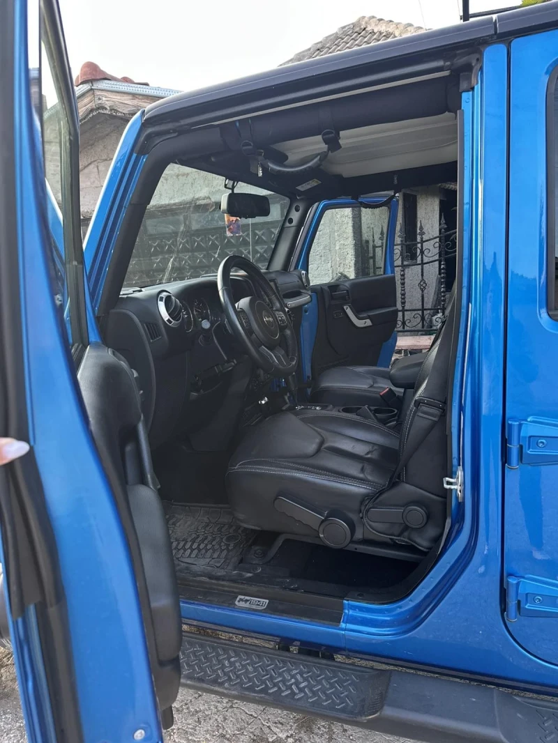 Jeep Wrangler SAHARA, снимка 6 - Автомобили и джипове - 51888510