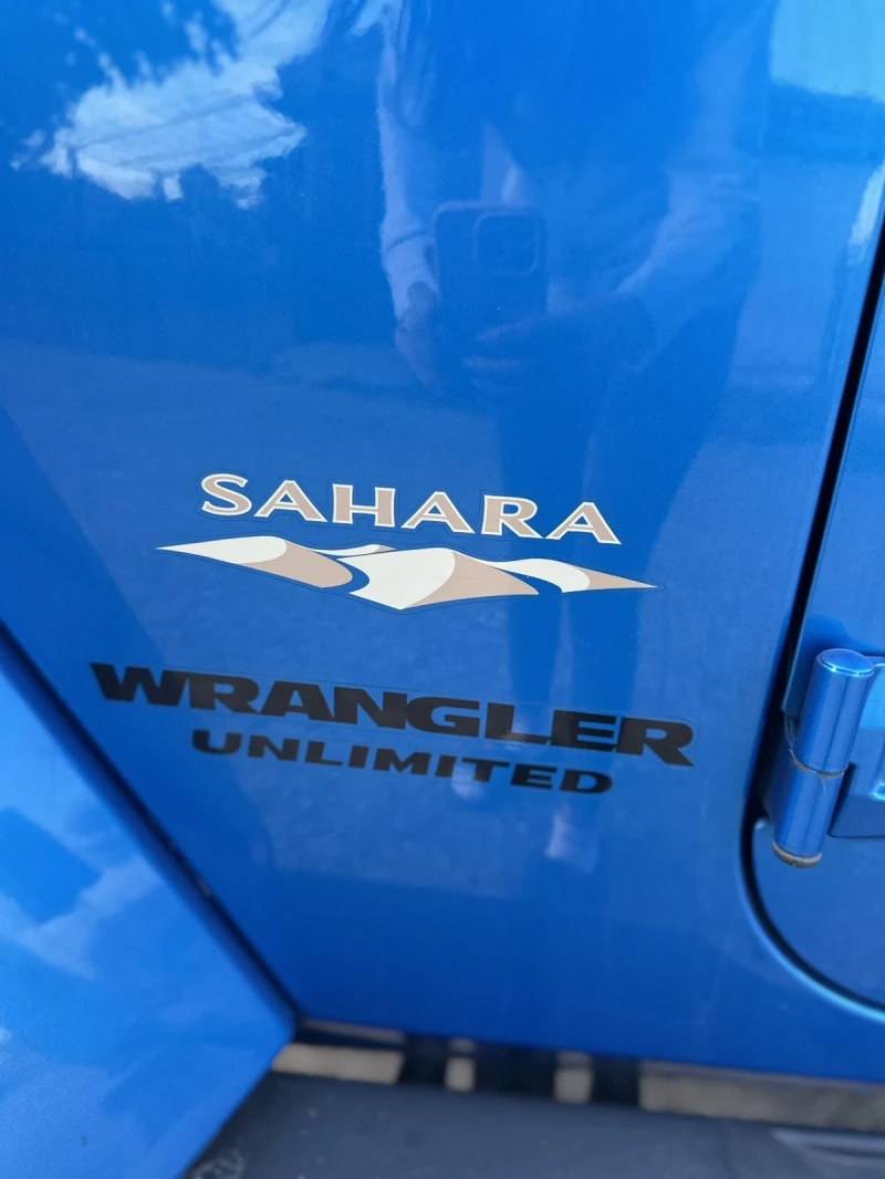 Jeep Wrangler SAHARA, снимка 4 - Автомобили и джипове - 51888510