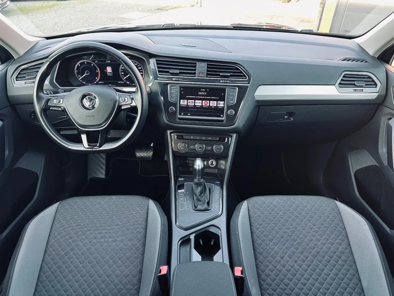 VW Tiguan 2.0 TDI/Distronic/Navi , снимка 11 - Автомобили и джипове - 52628619