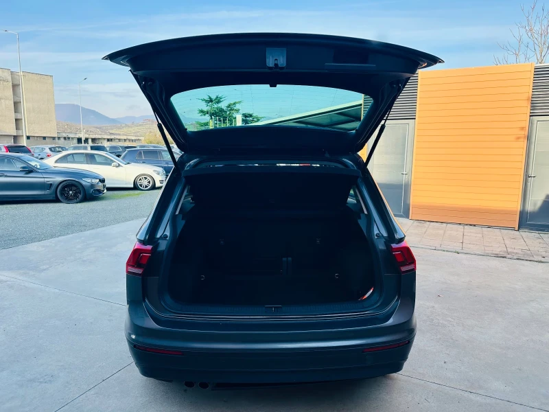 VW Tiguan 2.0 TDI/Distronic/Navi , снимка 13 - Автомобили и джипове - 52628619