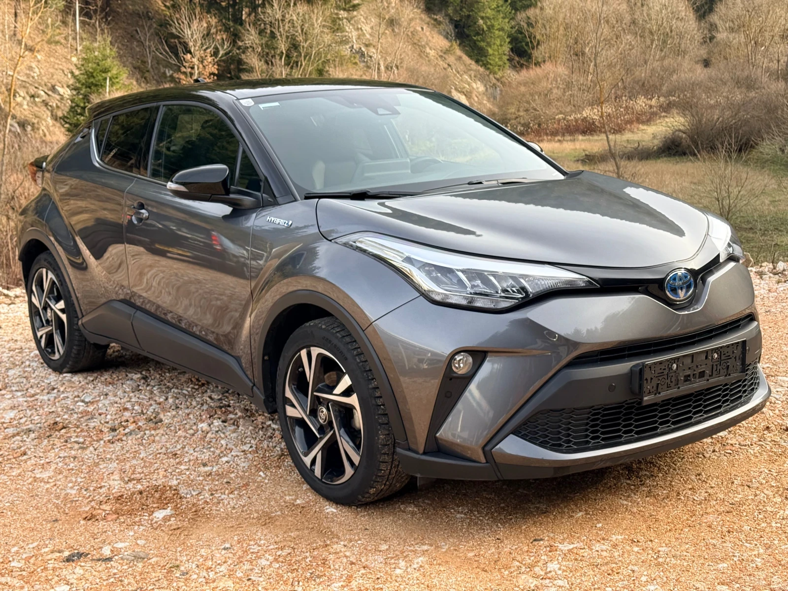 Toyota C-HR CLUB* BiTone* 54000КМ!* В ГАРАНЦИЯ!* ОБСЛУЖЕНА* FA, снимка 1