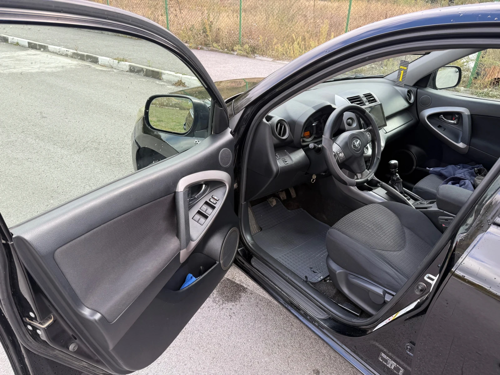 Toyota Rav4 2.2 D4D - изображение 9