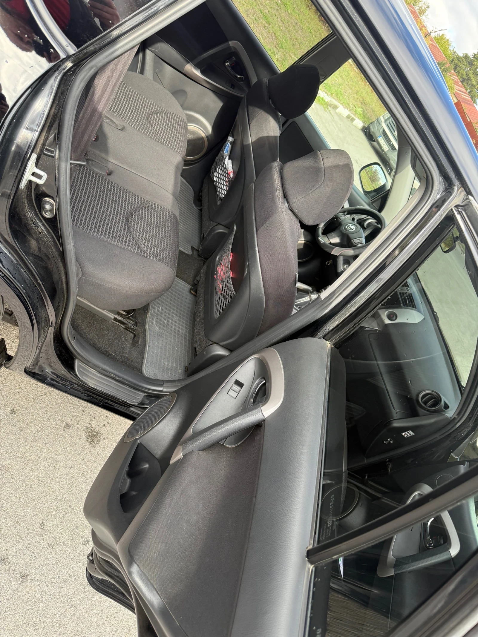 Toyota Rav4 2.2 D4D | Mobile.bg — изображение 12