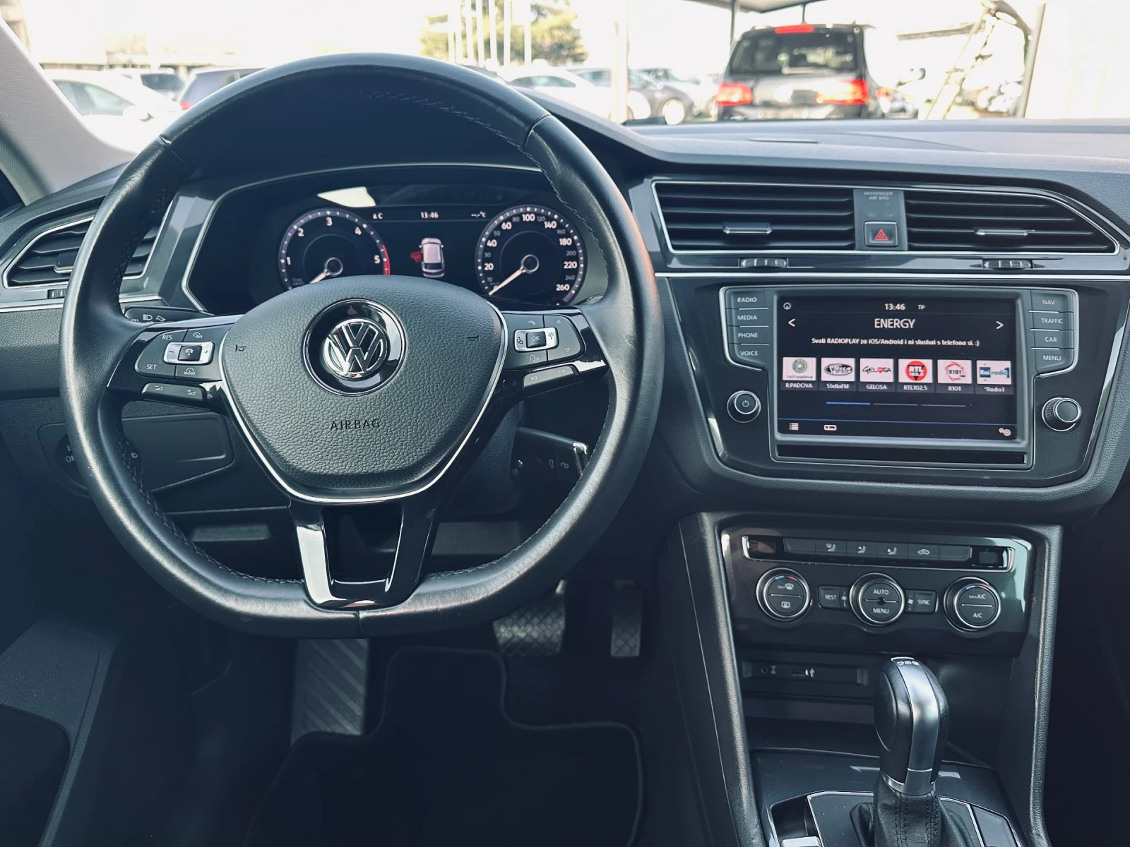 VW Tiguan 2.0 TDI/Distronic/Navi  | Mobile.bg   12
