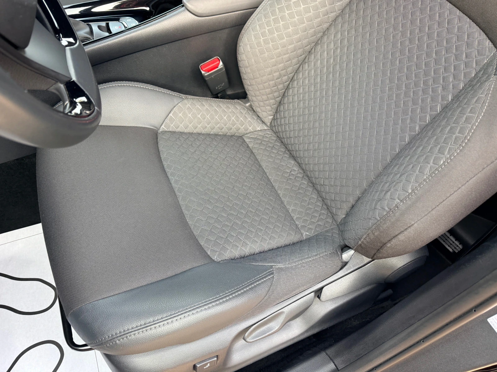 Toyota C-HR CLUB* BiTone* 54000��!* � ��������!* ���������* FA | Mobile.bg � ����������� 12