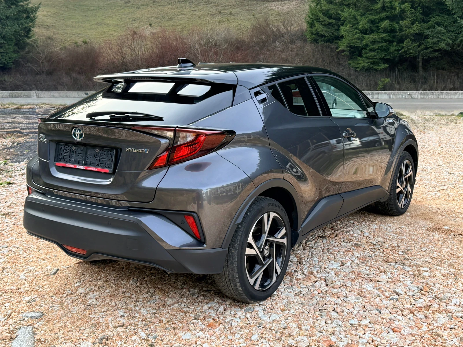 Toyota C-HR CLUB* BiTone* 54000��!* � ��������!* ���������* FA | Mobile.bg � ����������� 3