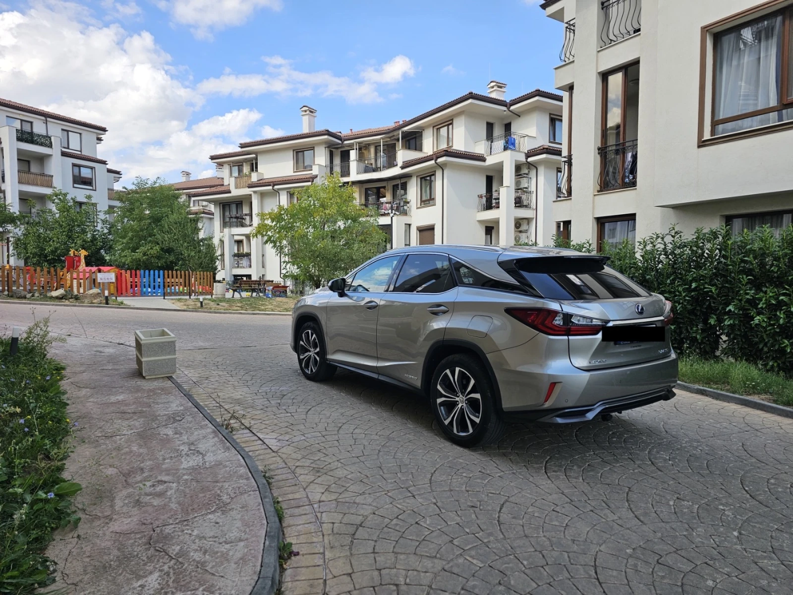 Lexus RX 450h  - изображение 6