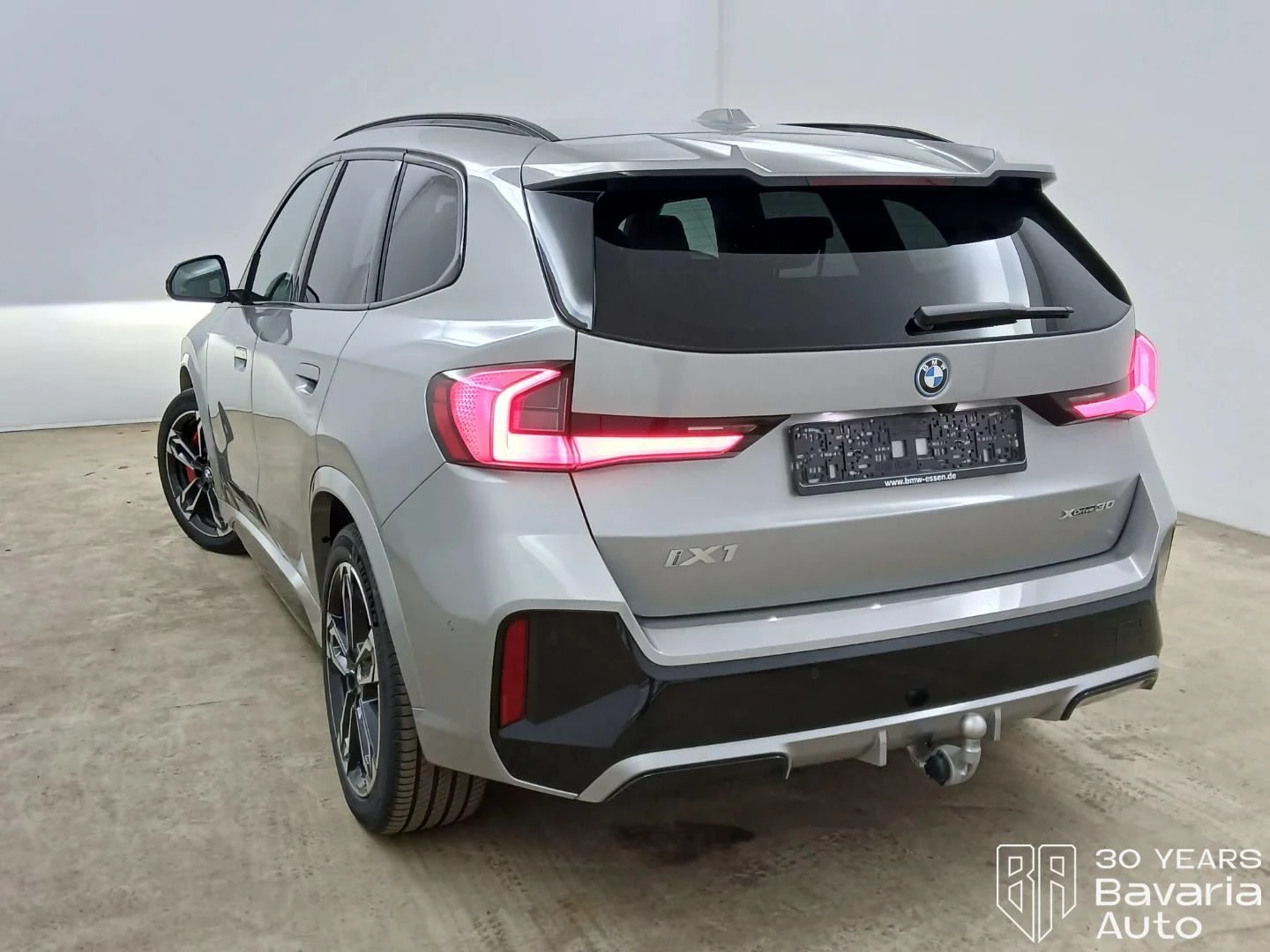 BMW iX1 30 xDrive M Sport Paket, снимка 2 - Автомобили и джипове - 53917145