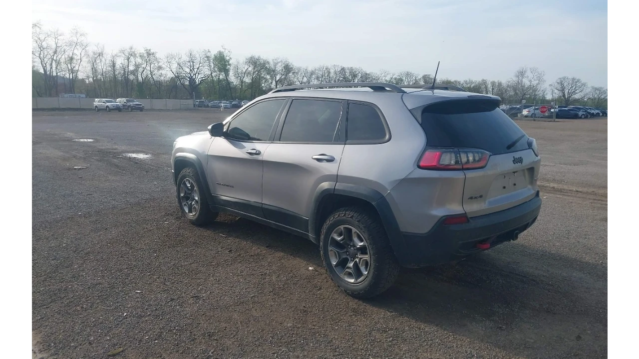 Jeep Cherokee TRAILHAWK 4X4, снимка 4 - Автомобили и джипове - 54411509