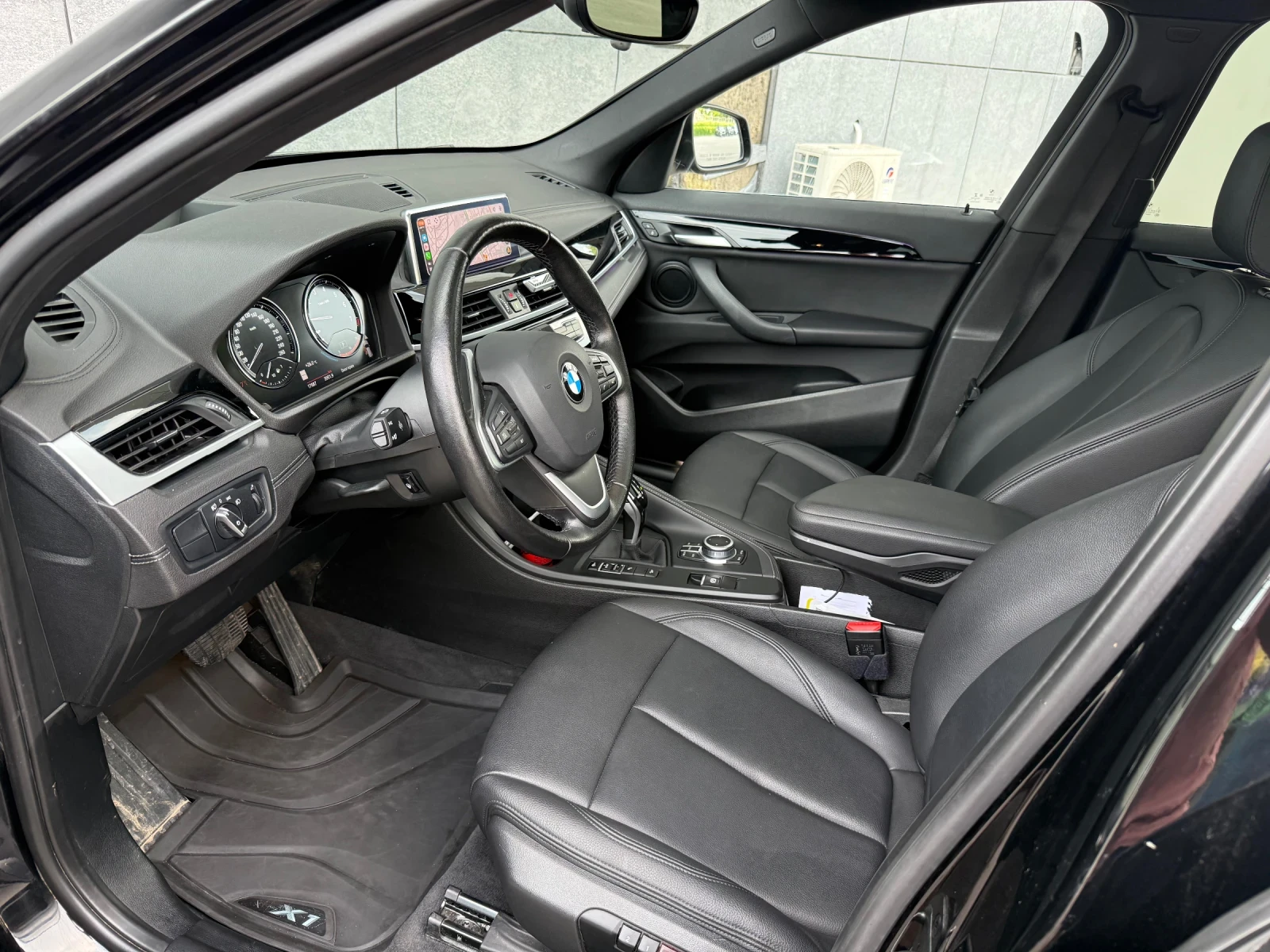 BMW X1 xDrive 28i 17300km!!, снимка 4 - Автомобили и джипове - 54673214
