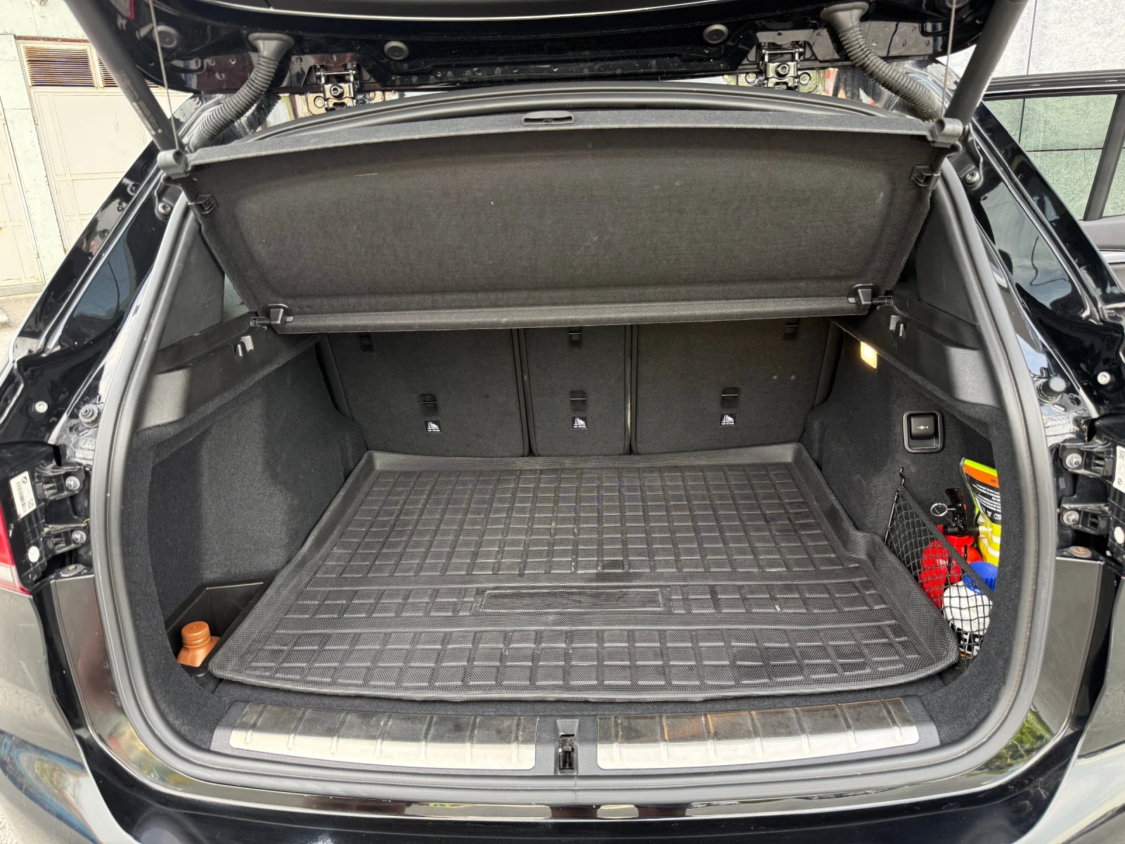 BMW X1 xDrive 28i 17300km!!, снимка 14 - Автомобили и джипове - 54673214