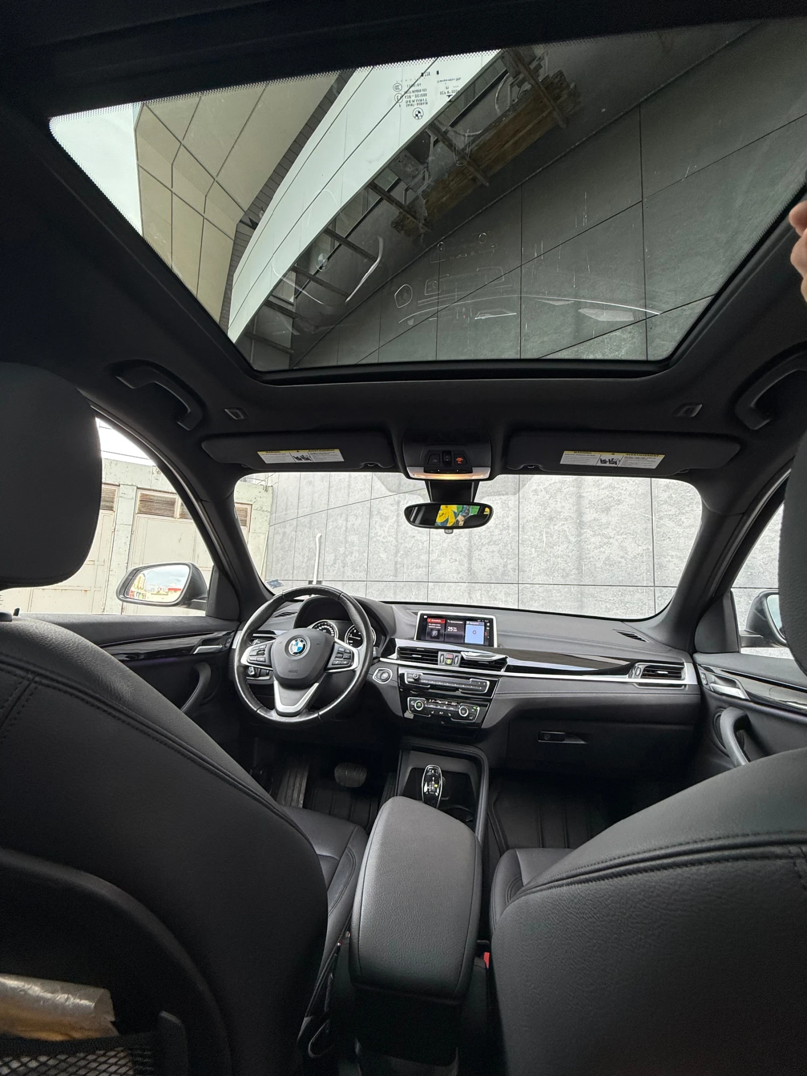 BMW X1 xDrive 28i 17300km!!, снимка 12 - Автомобили и джипове - 54673214