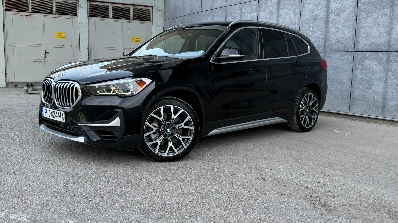 BMW X1 xDrive 28i 17300km!!