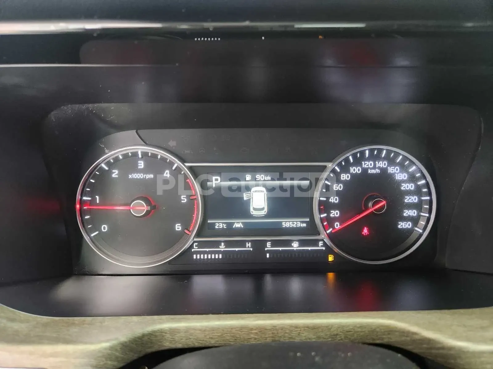 Kia Sorento 2.2 4x4| КАМЕРА| DISTRONIC| ОБДУХ| ВКЛ.ТЕХНОТЕСТ, снимка 7 - Автомобили и джипове - 54880070