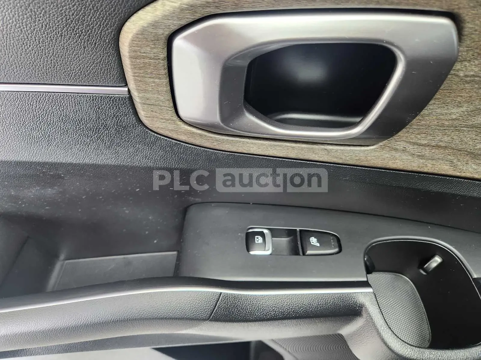 Kia Sorento 2.2 4x4| КАМЕРА| DISTRONIC| ОБДУХ| ВКЛ.ТЕХНОТЕСТ, снимка 12 - Автомобили и джипове - 54880070