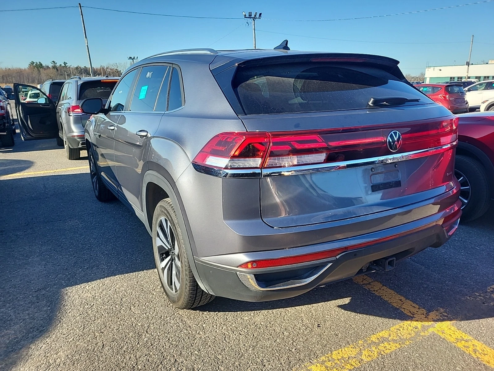 VW Atlas CROSS SPORT * COMFORTLINE * ОБДУХВАНЕ * КАМЕРА * , снимка 4 - Автомобили и джипове - 54902089
