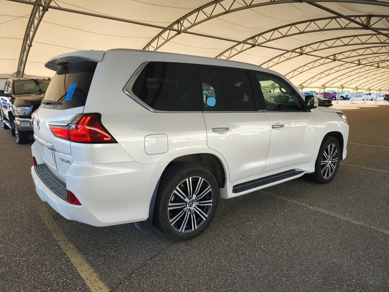 Lexus LX 570, снимка 4 - Автомобили и джипове - 55191711