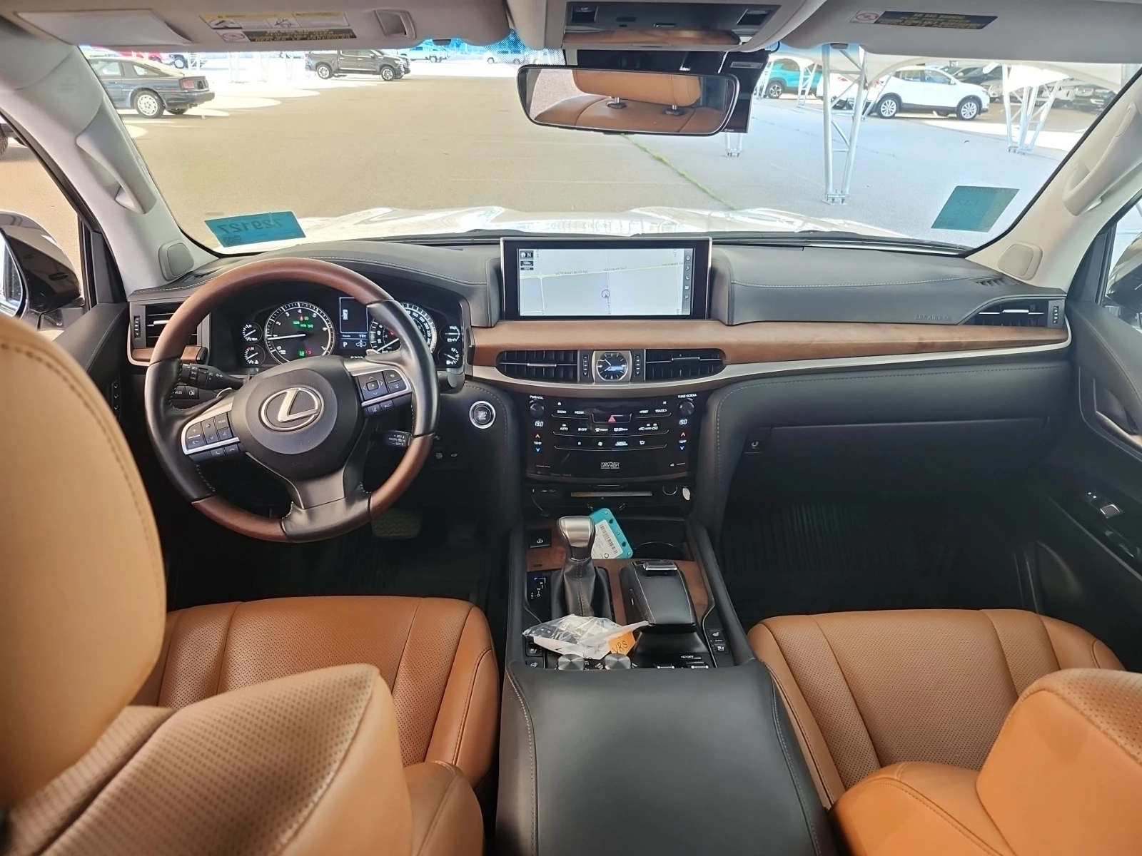 Lexus LX 570, снимка 11 - Автомобили и джипове - 55191711