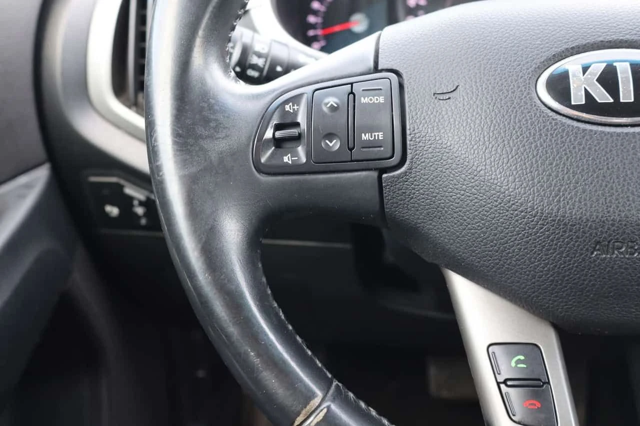 Kia Sportage * EX AWD | NO ACCIDENT | LOADED | SAFETY CERTIFICA, снимка 16 - Автомобили и джипове - 55421568