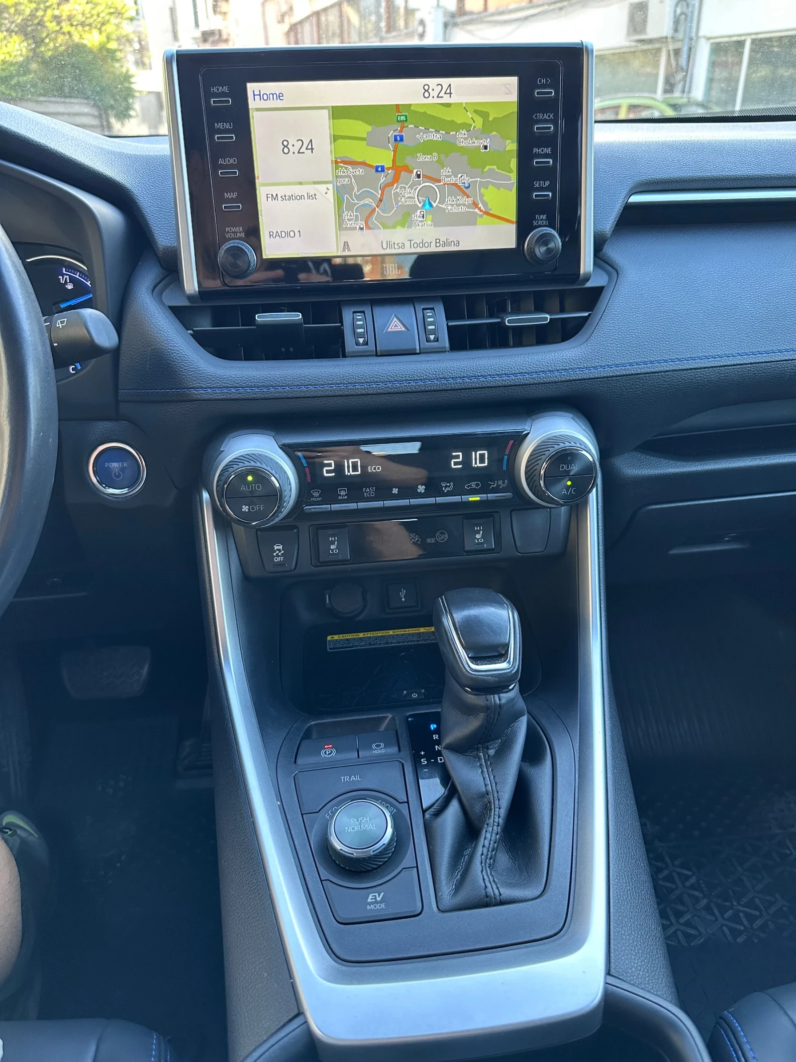Toyota Rav4 2.5 Hybrid AWD 4X4, снимка 13 - Автомобили и джипове - 56002610