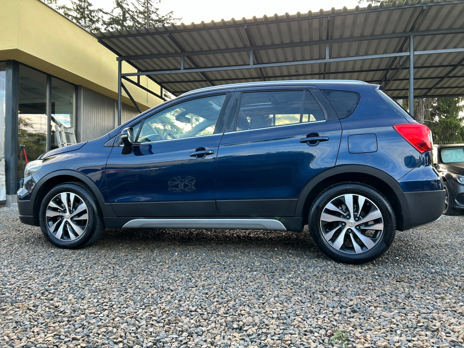 Suzuki SX4 S-Cross /4�4 ������ | Mobile.bg � ����������� 8
