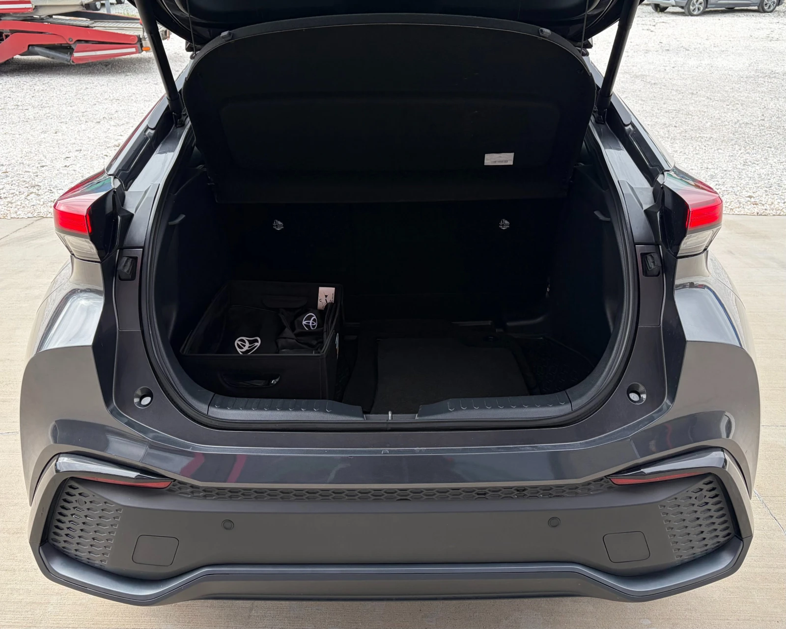 Toyota C-HR 1.8 HEV | Mobile.bg � ����������� 10