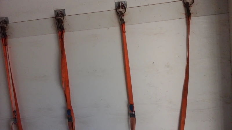 Mercedes-Benz Sprinter 315 Бордови  камион , снимка 5 - Бусове и автобуси - 51785177