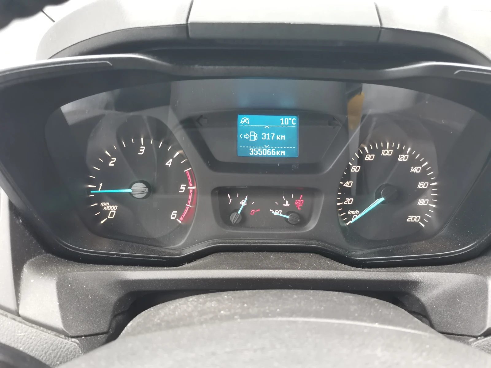 Ford Transit Custom 8+ 1, снимка 10 - Бусове и автобуси - 56680263